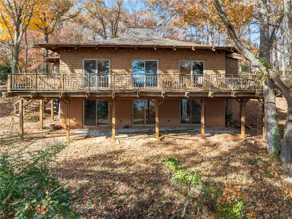 231 Perry Cir, Townville, SC 29689