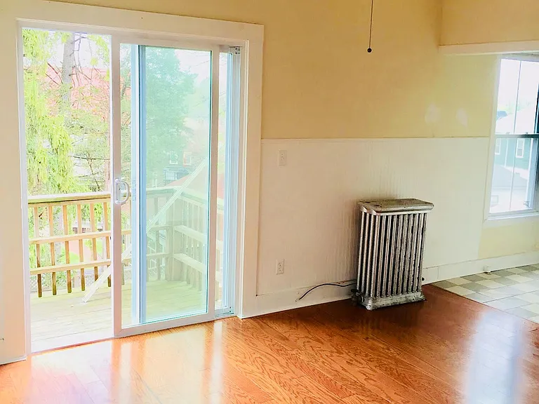 425 S Main St #7 — Photo 3