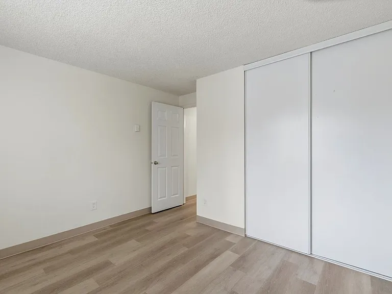 Birchcreek Apartments — Photo 20