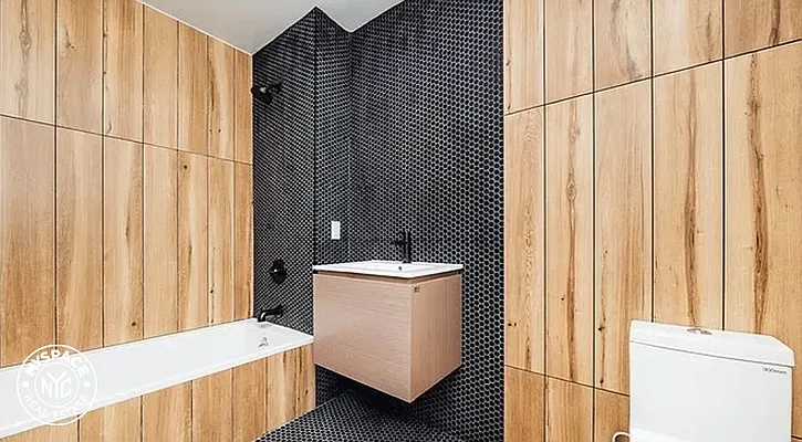 Rented by MySpaceNYC | media 144