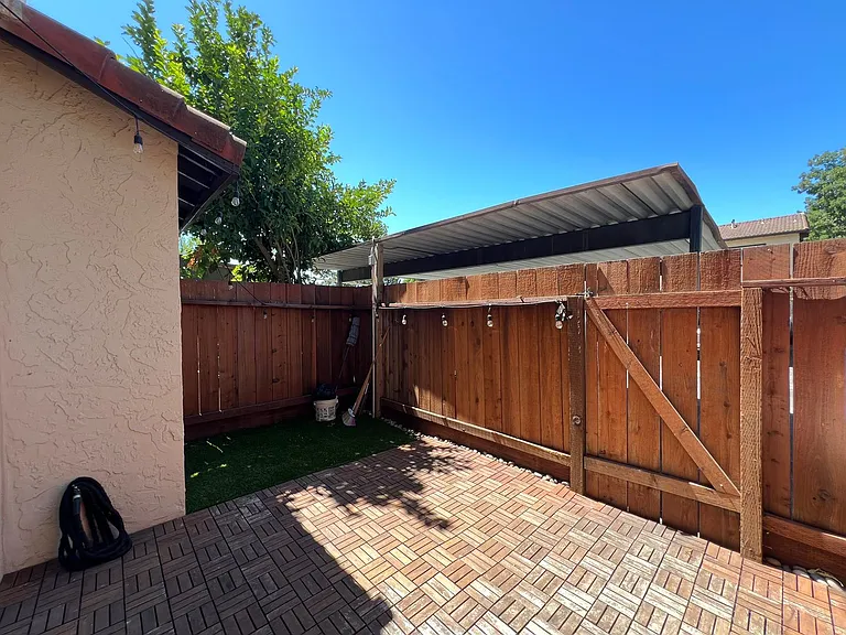 7790 Chestnut St — Photo 13