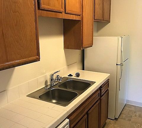 4th image of 3820 Pendiente Ct APT N104
