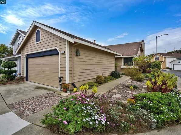 1286 Clarke Ln, Alameda, CA 94502