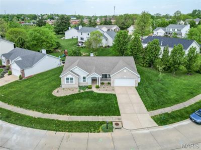 621 Green Tree Meadows Dr, Lake Saint Louis, MO, 63367