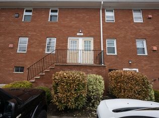 1140 Valley Rd APT 1B, Wayne, NJ 07470