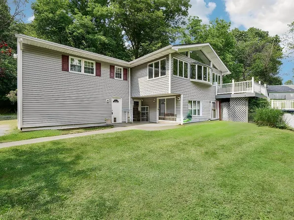 26 Crown Hill Road, Wappingers Falls, NY 12590