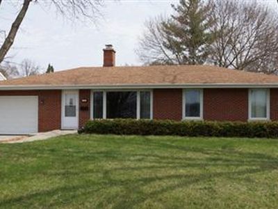 40 Park Ave, Cary, IL, 60013