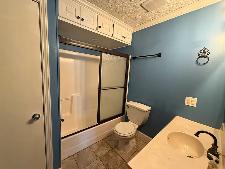131 Circlewood — Photo 8