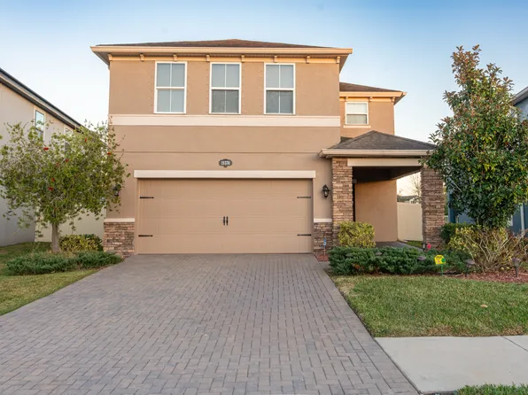 19376 Roseate Dr, Lutz, FL 33558