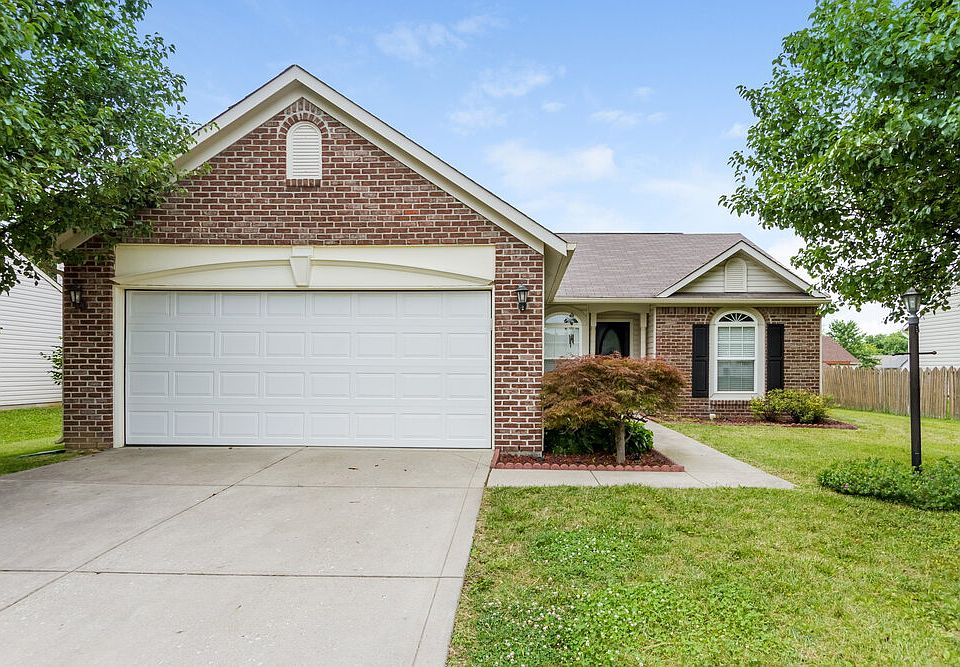 1st image of 148 Meadow Glen Dr
