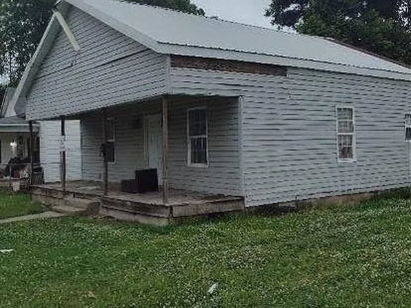123 Black Ave, Chaffee, MO 63740