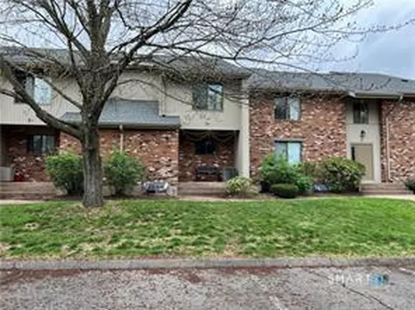 3 Amato Dr APT H, South Windsor, CT 06074