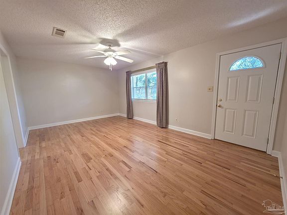 4th image of 1516 Zenda St