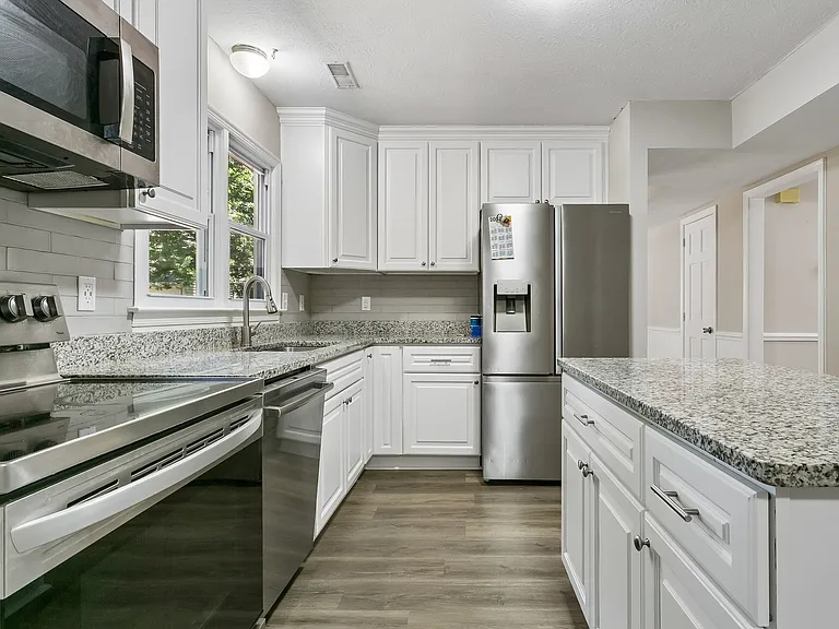 4 Delmont Ct — Photo 15