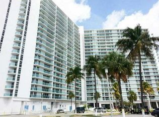 100 Bayview Dr #3O3, Sunny Isles Beach, FL 33160
