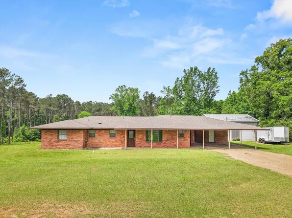 5569 Fm 250 N, Hughes Springs, TX 75656