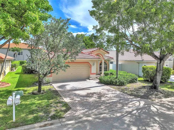 13519 NW 7th St, Fort Lauderdale, FL 33325