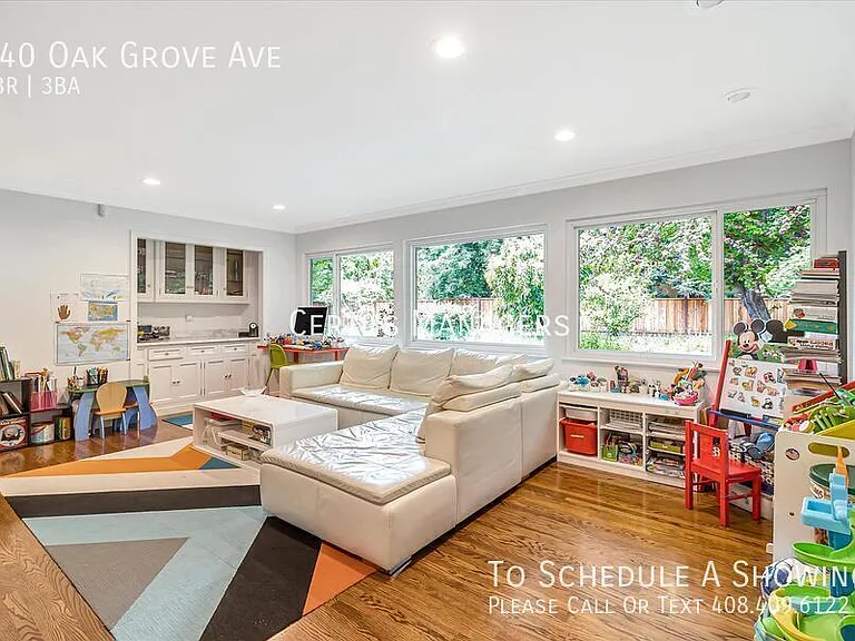 240 Oak Grove Ave — Photo 6