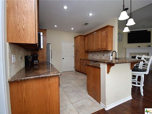 2nd image of 313 Cavelier Dr