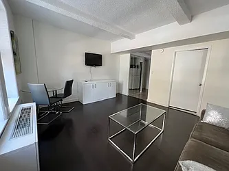 Rented by Manhattan Management Group