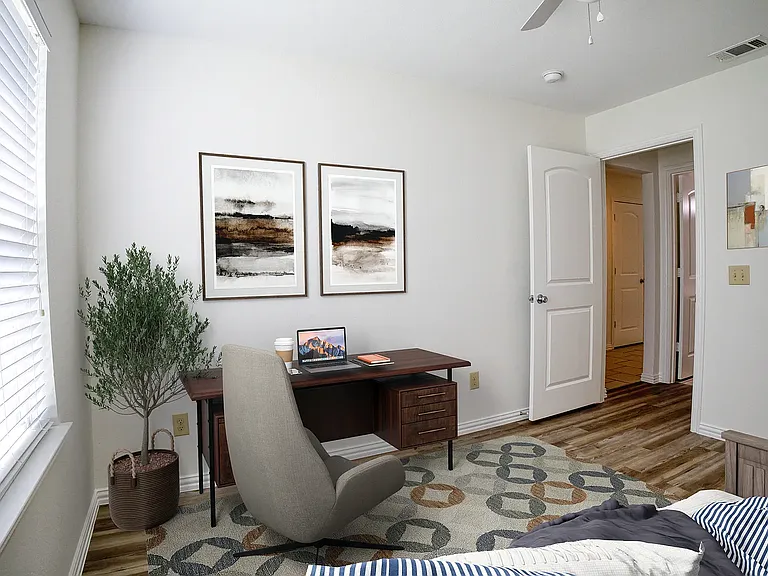 1728 S. Waco Street — Photo 23