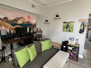 825 W 36th St APT 4, Baltimore, MD 21211