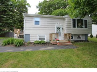 9 Declaration Dr, Westbrook, ME 04092