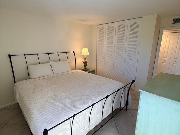 125 Ocean Ave APT 204