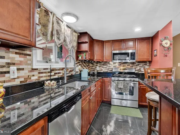 4600 Barbara Dr, Beltsville, MD 20705