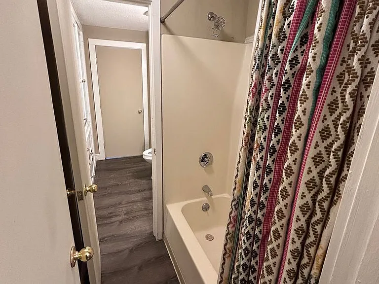 230 Gorham St #10 — Photo 10