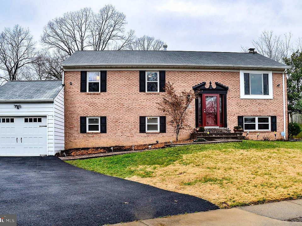 1st image of 6108 Mulberry Ct