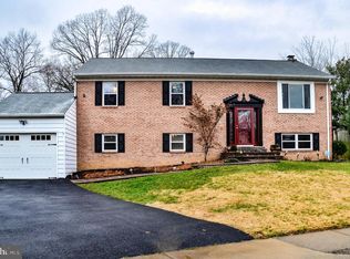 6108 Mulberry Ct, Alexandria, VA 22310