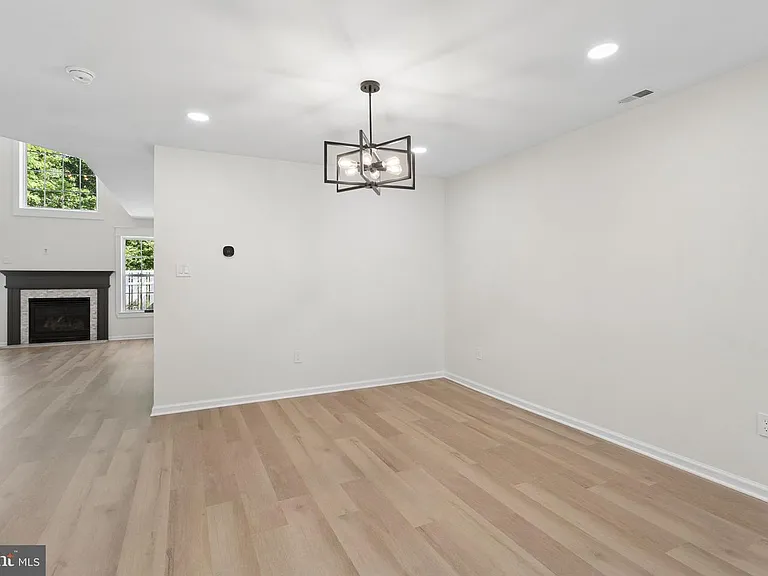 771 Barton Run — Photo 7