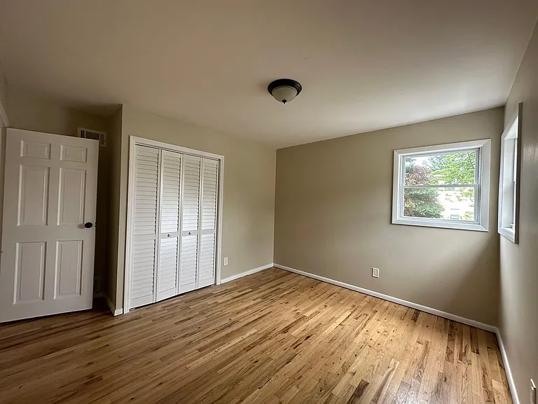 101 Brookfield Ave #2 — Photo 7