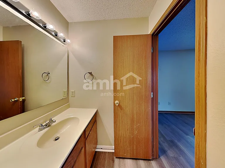 6470 Hazelhatch Dr — Photo 12