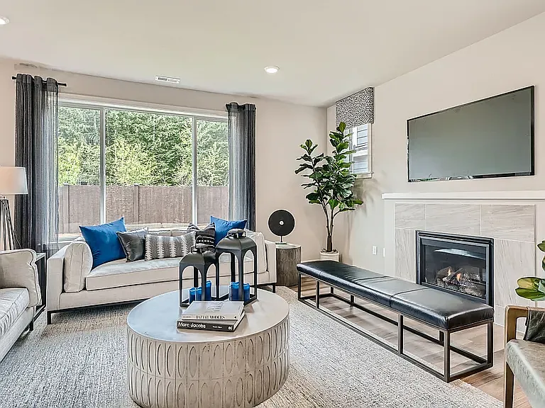 13219 Pines Ln E — Photo 15