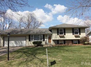 2527 S High Meadow Dr, Peoria, IL