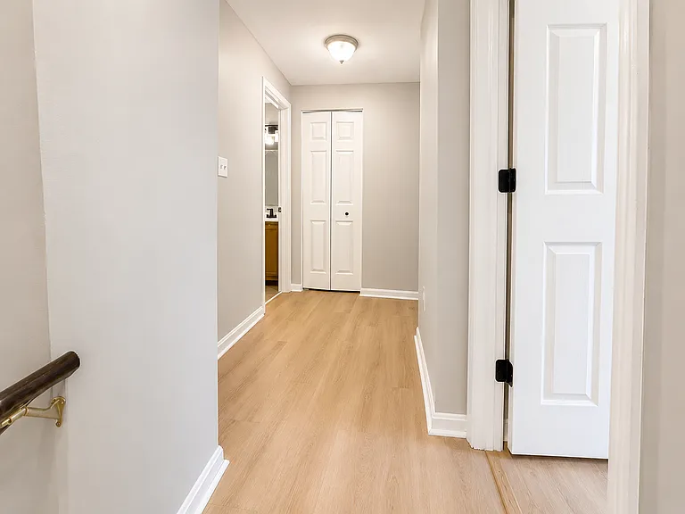 116 Smithfield Ct — Photo 14