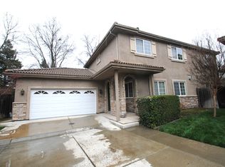 110 Country Pl, Sacramento, CA 95831
