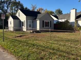 35807 Schley Ave, Westland, MI 48186