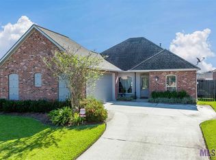 10414 Hill Pointe Ave, Baton Rouge, LA 70810