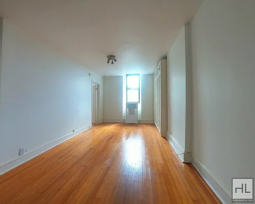 Rented by Highline Residential | media 10