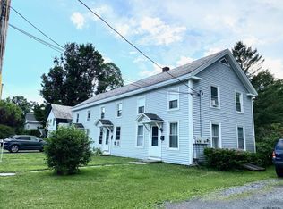 21-25 Washington St, Cambridge, NY 12816