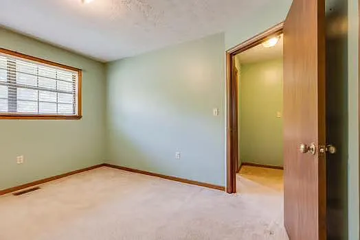 453 Eastley Ct #2 — Photo 4