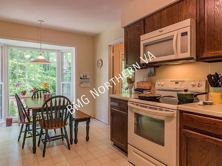 3019 Seven Oaks Pl — Photo 11