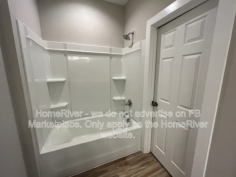 1251 Cater Lee Way — Photo 4