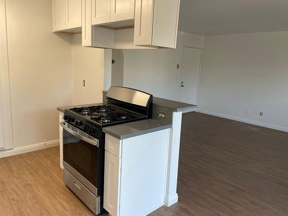 2nd image of 18401 Desidia St #C