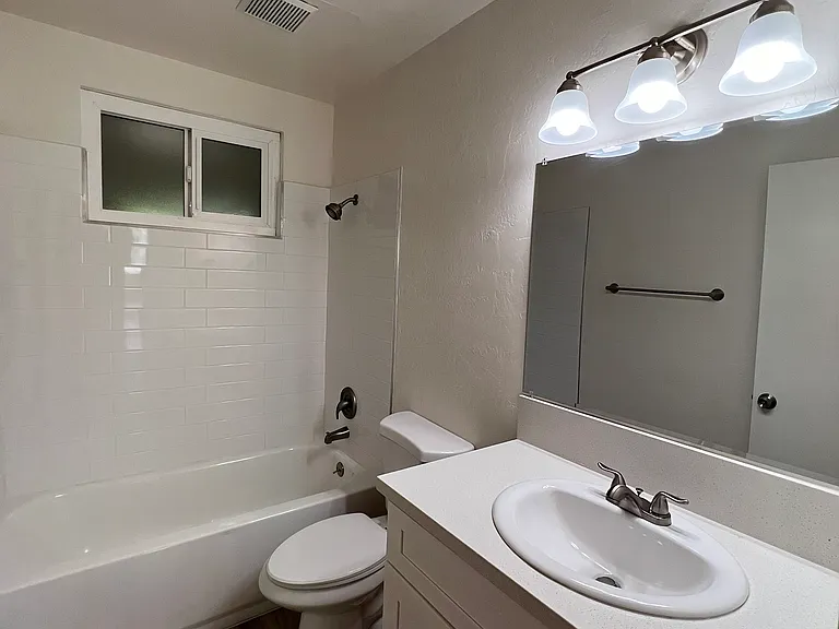 603 Johnson Ave — Photo 29