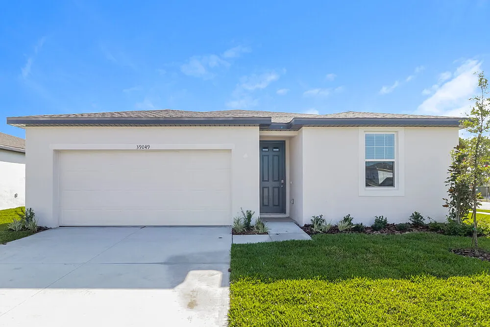 3 bed, 2.0 bath, 1491 sqft, $3,410 — Photo 1