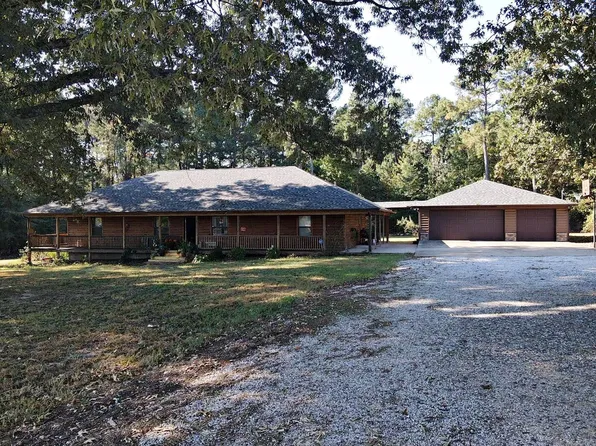 1893 Quapaw Rd, Bismarck, AR 71929